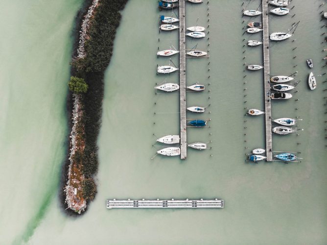 Kikötő a Balatonon