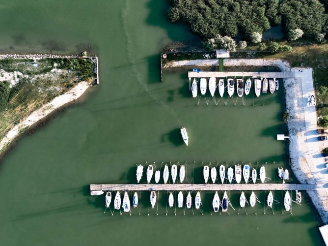 Kikötő a Balatonon